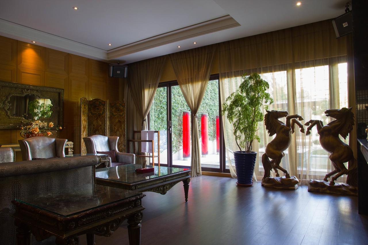 Lu Kang Villa Spa 鹿港鎮 エクステリア 写真