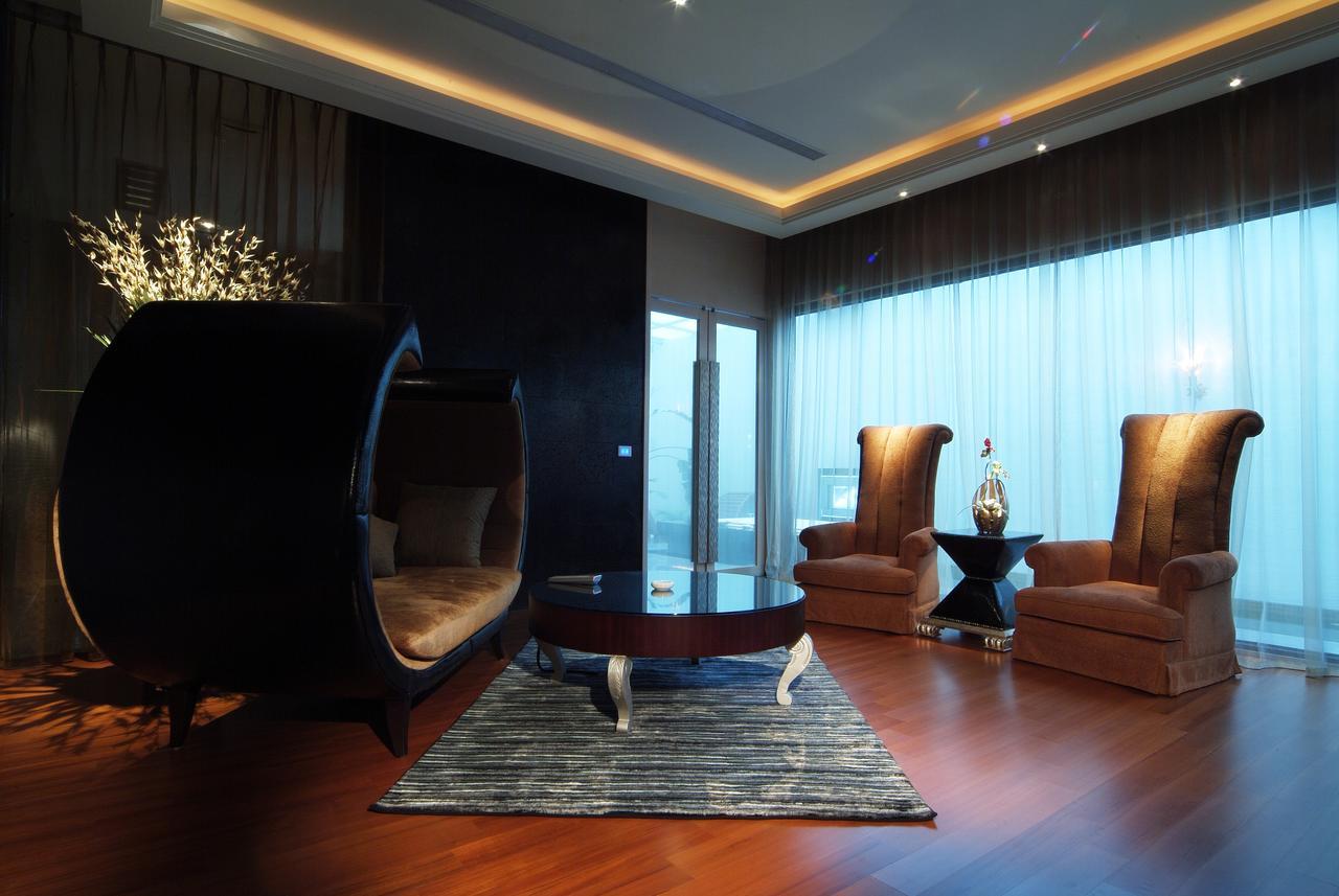 Lu Kang Villa Spa 鹿港鎮 エクステリア 写真